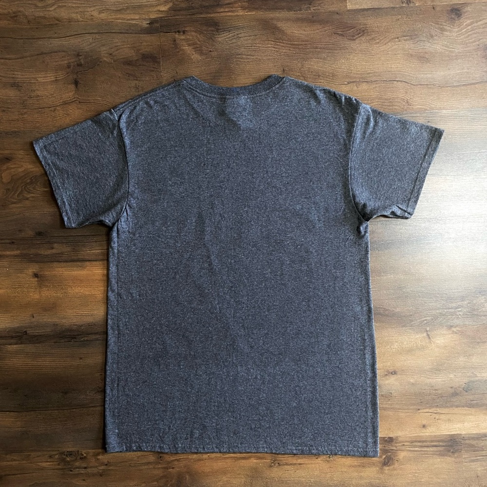 NBA Legends Gray Graphic Tee Size M - Picture 4 of 4